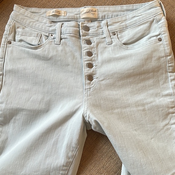 Universal Thread High Ruse Skinny Jeans - Picture 2 of 3